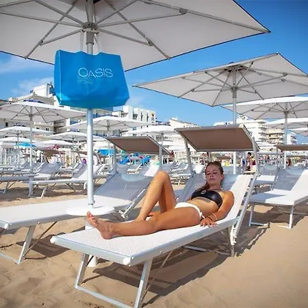 Cevoli And 3* Cattolica