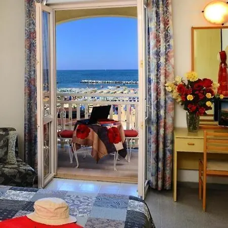 Cevoli And Hotel 3*